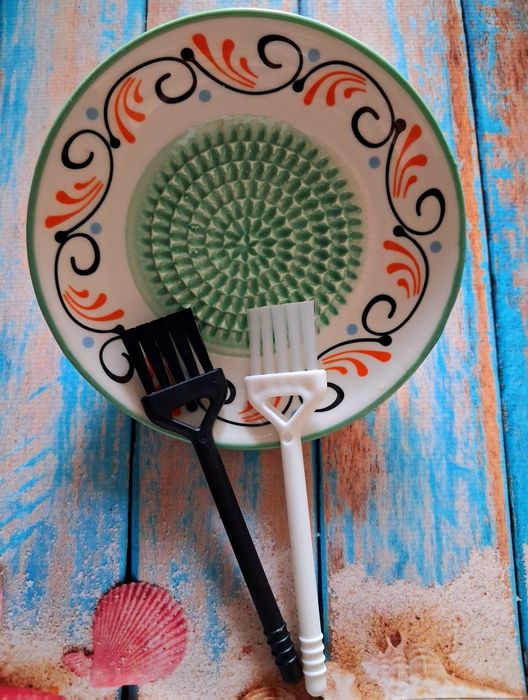 Тарілка терка, іспанська тарілка, Plato rallador, Garlic Grater Plate, Grate Plate