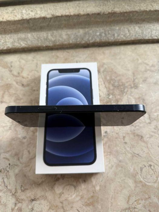 Iphone 12 em excelente estado