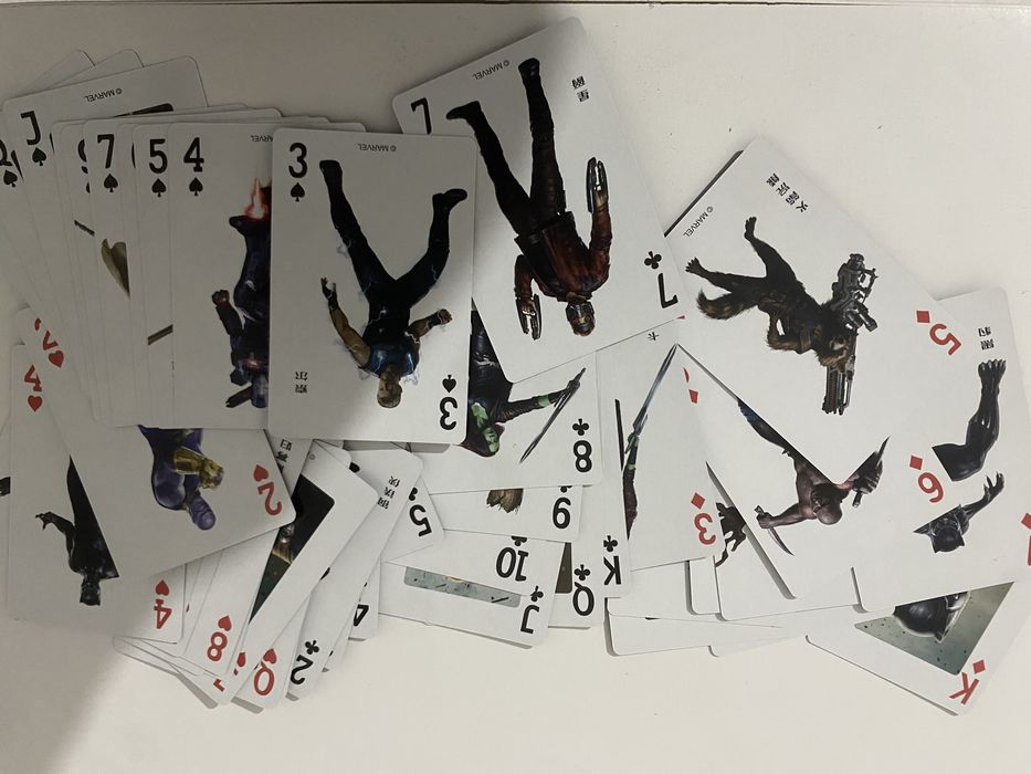 Baralho cartas marvel