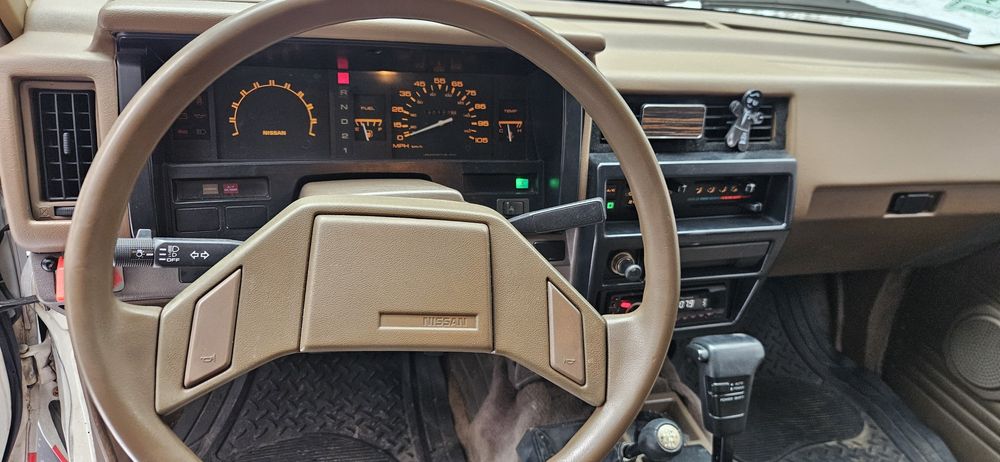 Nissan Pickup D21 4x4 3.0v6 klimatyzacja nie King Cab