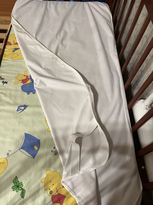 Захисний наматрацник 60 х 120 водонепроникний