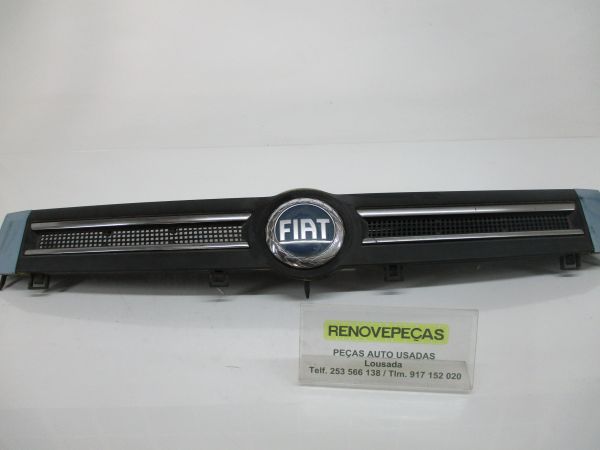 Grelha frente FIAT Panda (169_)