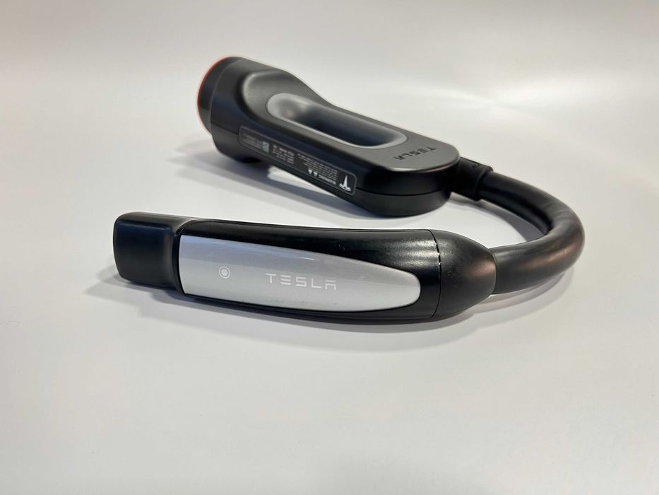 ПЕРЕХІДНИК CHAdeMO для зарядки американської Tesla