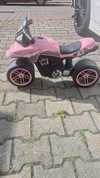 Sprzedam motorek dla dziewczynki