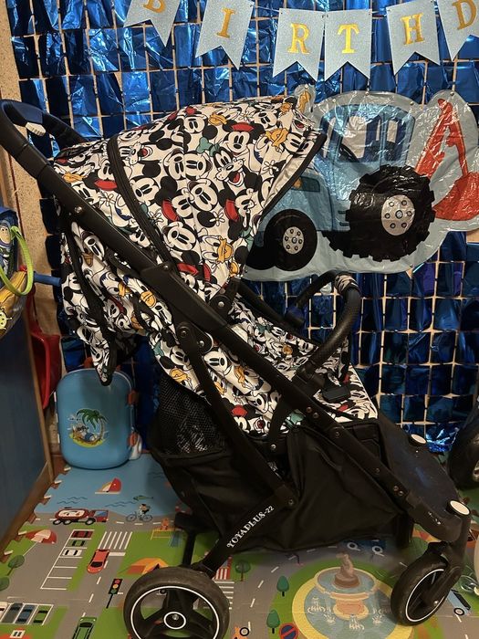 Продам прогулянкову каляску в хорошому стані.