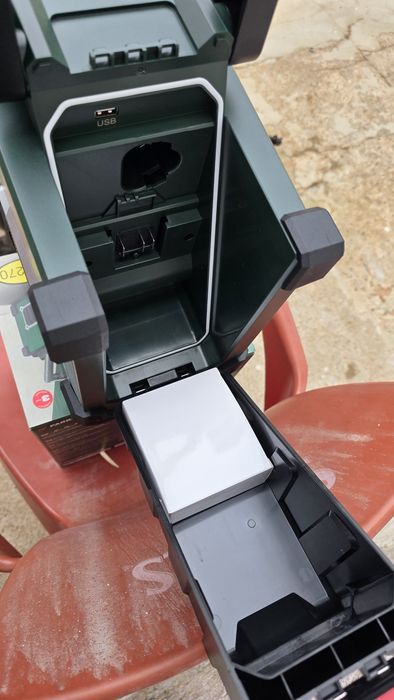 Rádio de Obras a bateria com bluetooth