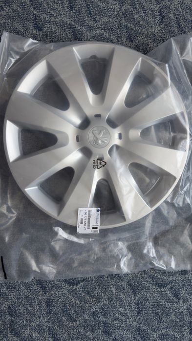 Продам оригінальні колісні ковпаки Peugeot 15R