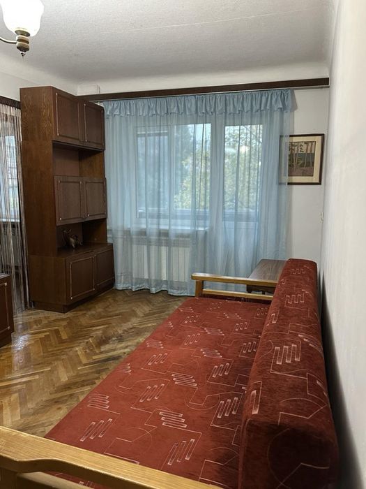 2-кімн. квартира біля парку, пр. Голосіївський 100/2