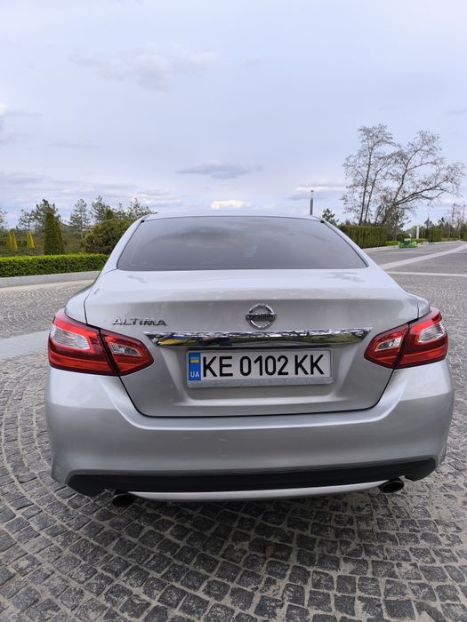 Nissan Altima SV