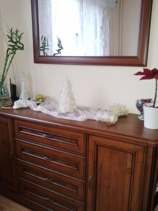 Sprzedam piękną komodę z lustrem firmy BRW