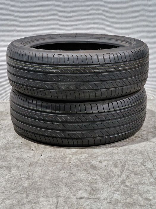 [Como Novos] 2 Pneus 205/55R19 MICHELIN