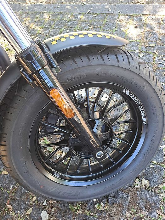 MOTO GUZZI V9 Bobber 850 10000KM