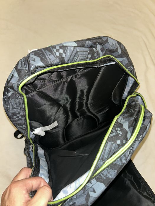 Mochila juvenil oficial Minecraft  ideal para o regresso à escola!