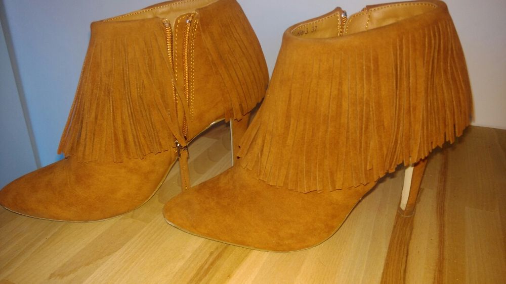 Botki DeeZee 37 karmelowe