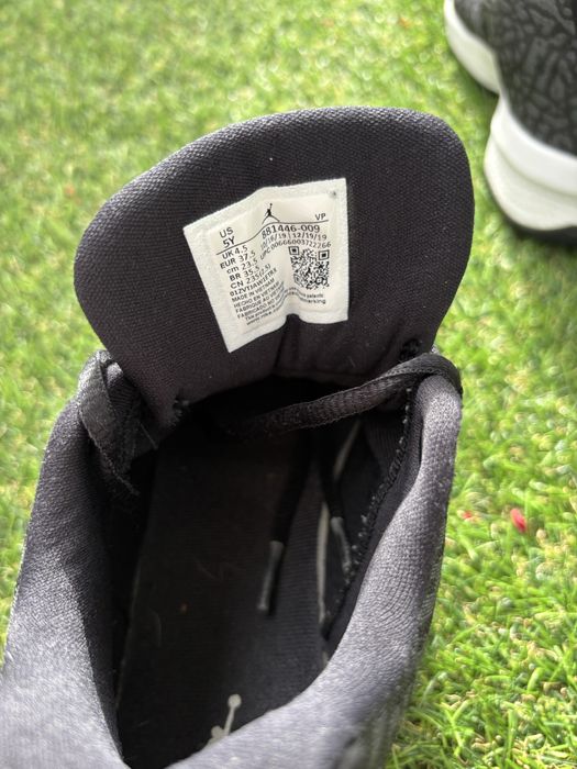 Nike Air Jordan B.Fly