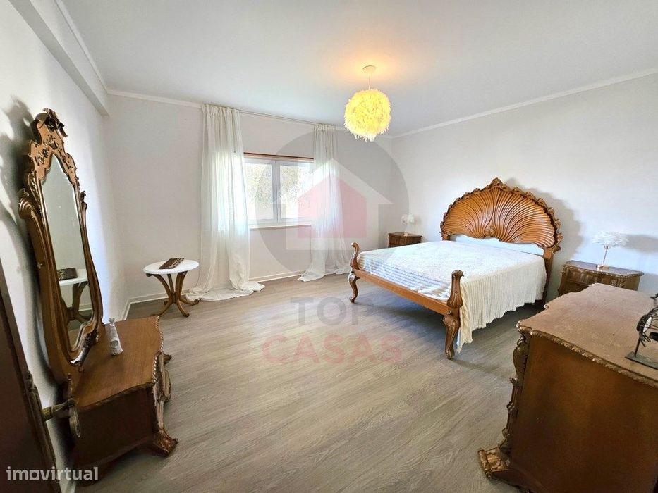 Moradia Isolada de Excelência com Vistas Panorâmicas nas Caldas da ...