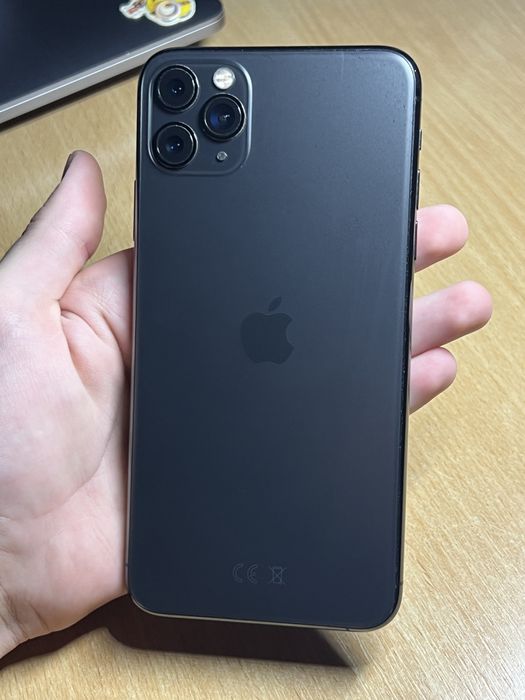 iPhone 11 Pro Max 64 gb графитовый