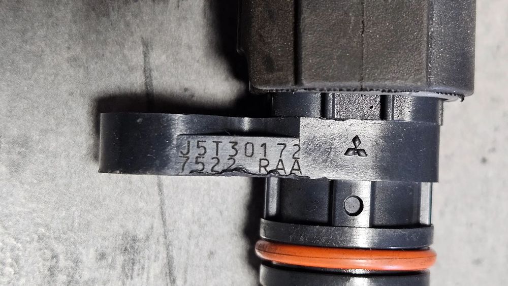 Honda Civic VIII 8 UFO 1.8 i-VTEC 16V czujnik położenia wału J5T30172