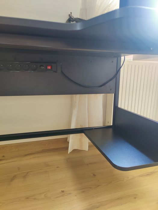 Biurko gamingowe Ikea Fredde