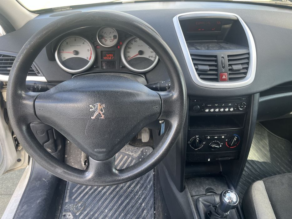Peugeot 207 - Coupe