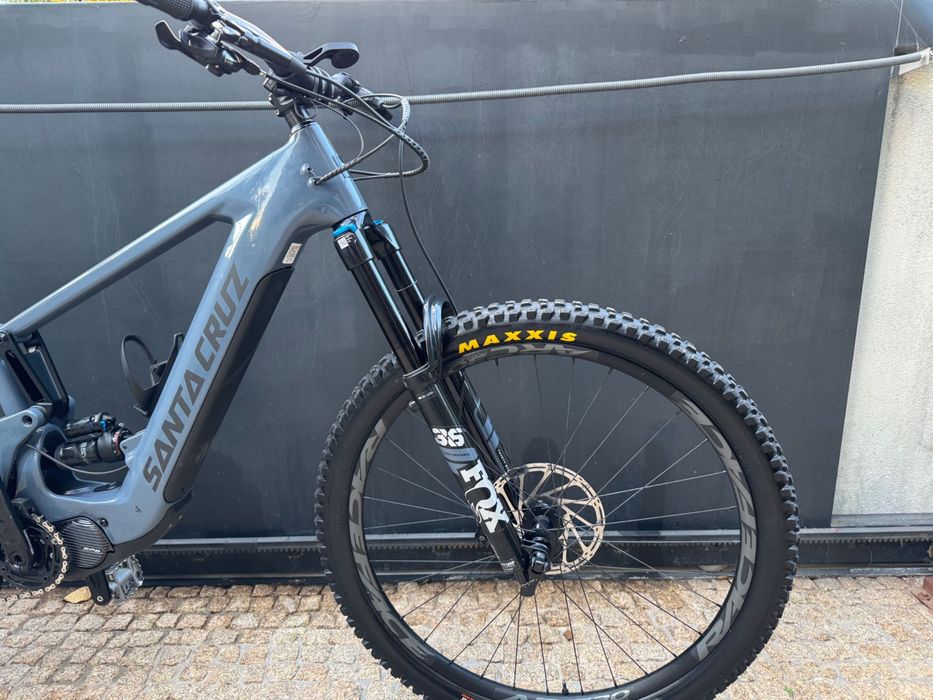 Santa Cruz Heckler 9 C — 2022 | Shimano EP8 | 720 Wh | L/XL | Carbono