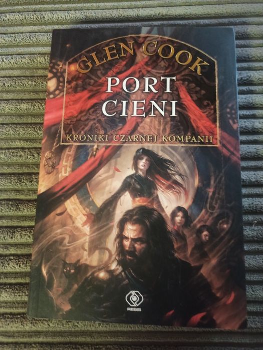 Port cieni, Glen Cook