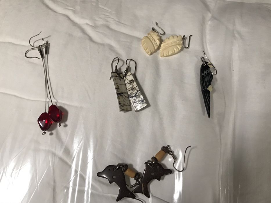 Lote de bijutaria (12 peças - inclui relógio) - preço final para tudo