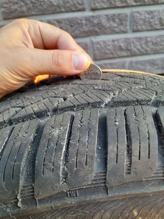 Продам зимову гуму