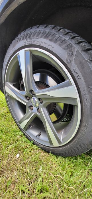 Felgi Volvo S60 V70 Ixion R design plus opony zimowe