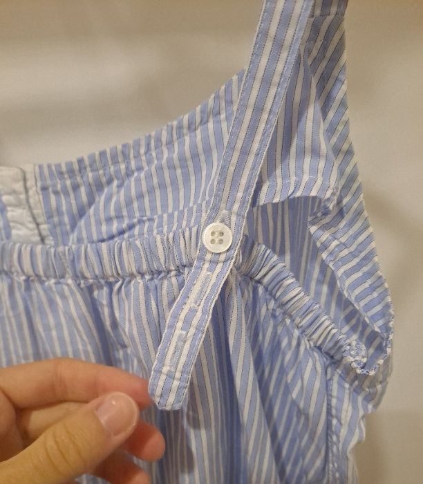 Macacão  Oysho Riscas Azuis e Brancas Tam M