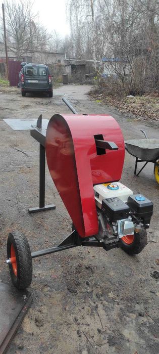 Рейковий дровокол — 20 тонн