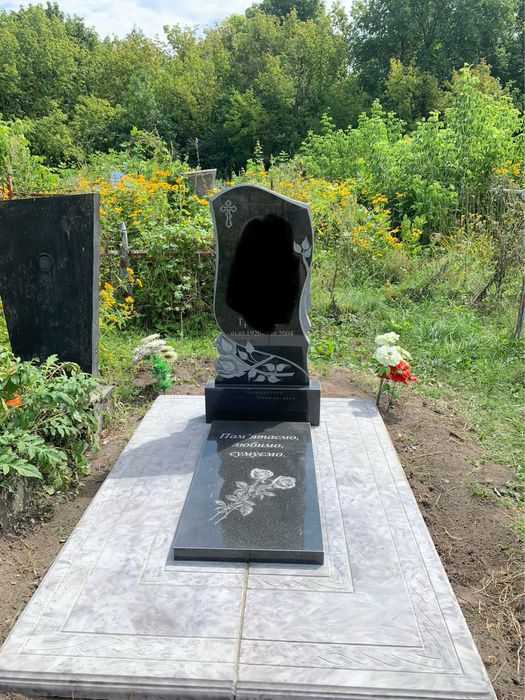 Бюджетні гранітні пам’ятники — якісно та недорого