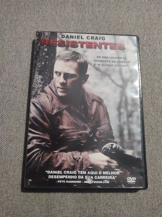 Resistentes (2008)