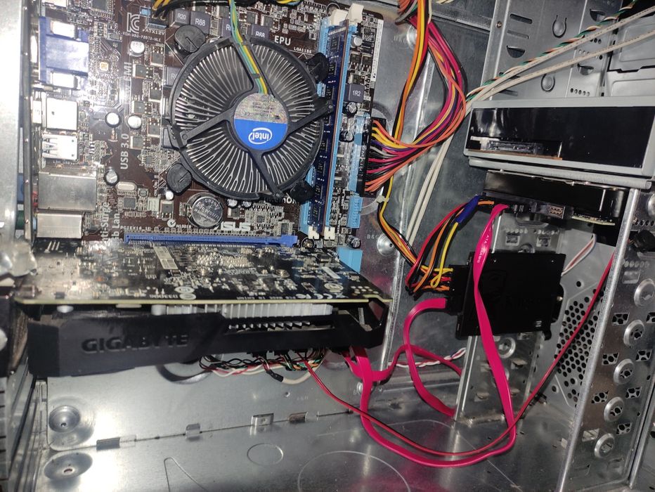 Ігровий ПК (1050ті + i7 3770 + 8Gb)