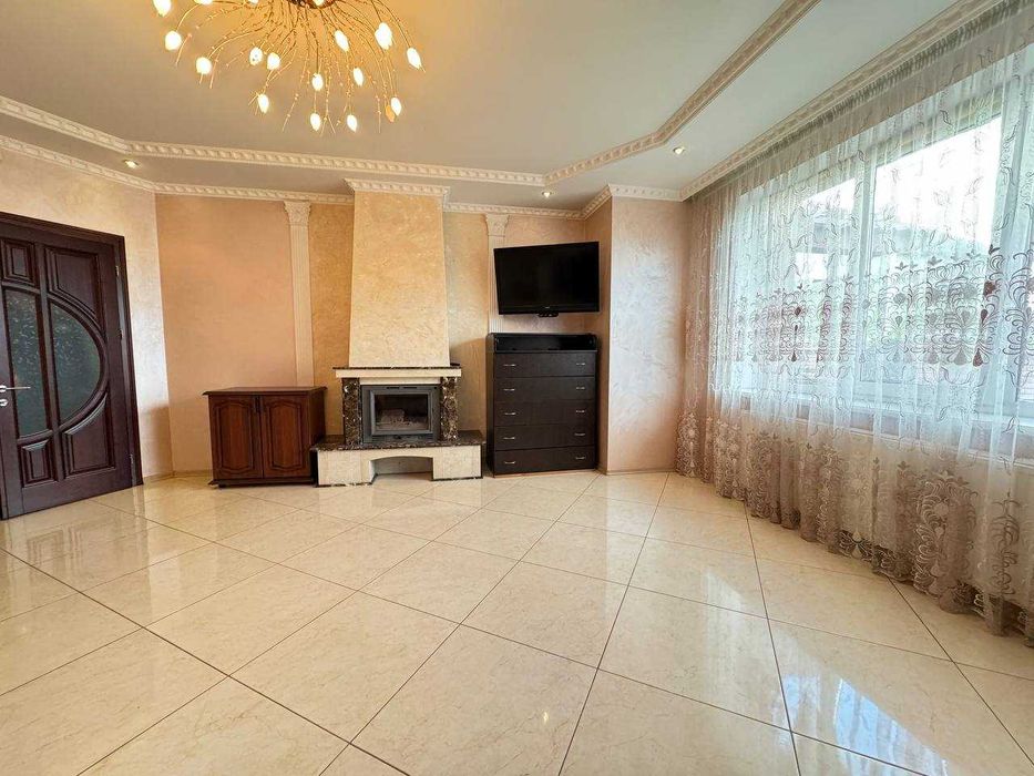 Продається Просторий Будинок з ремонтом, меблями