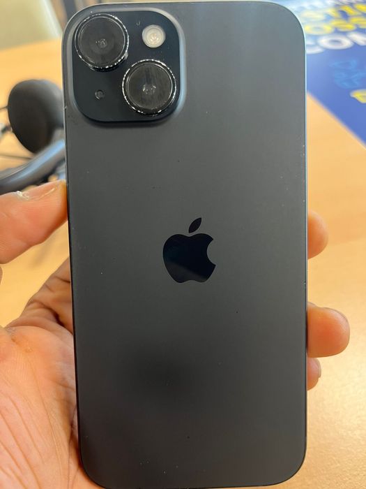 Vendo iphone 15 em bom estado