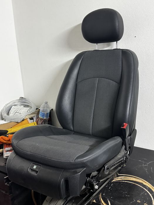 Bancos semi elétricos Mercedes w211
