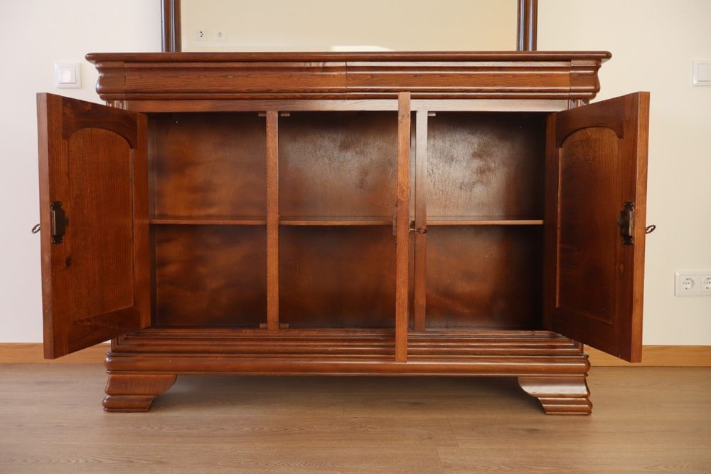 Sapateira com espelho