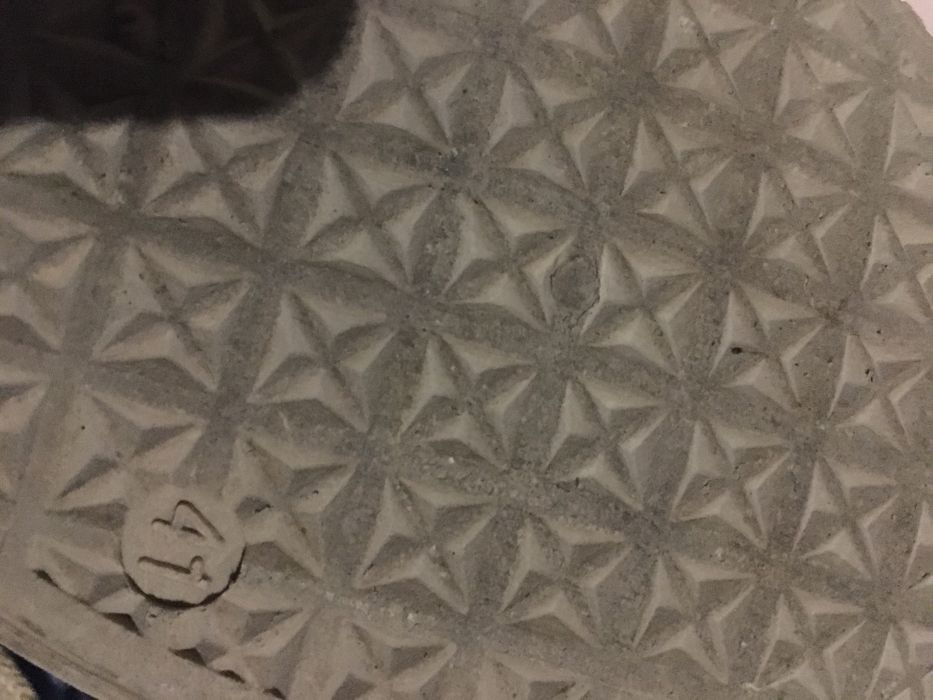 Sneakersy Vices 40/41 buty polbuty