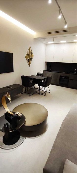 Квартира-трансформер (2к) в Taryan Tawers з видом на Батьківщину-матір