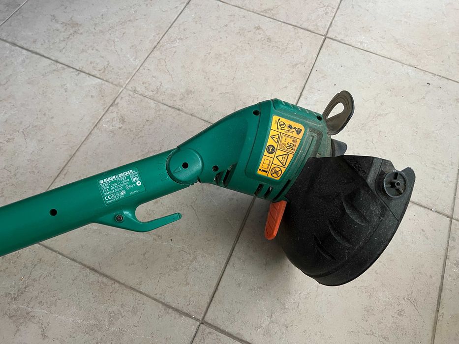 Kit Jardinagem Black+Decker – 2 Roçadeiras + Protetor Facial
