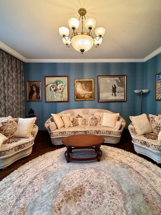 Продаж квартири. Розкіш на Дніпрі: Riviera Riverside 118м² Ексклюзивний ремонт, італійські меблі, тиха секція. Дніпровський район. Без %!