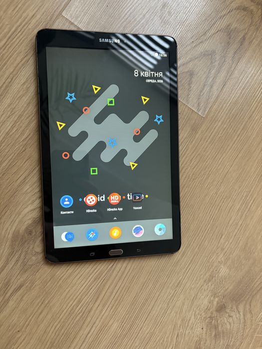 Планшет Samsung Tab E 9,6 (sm-t561) 4G, 7 Android