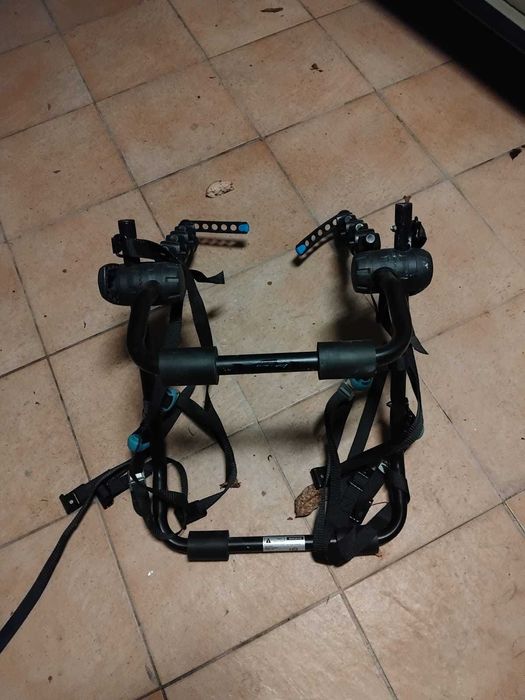 Suporte de bicicletas de bagageira suspenso NORAUTO para 3 bicicletas