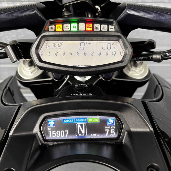 Продам мотоцикл Ducati Diavel 1200 (1819)