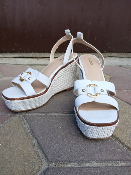 Босоніжки Aldo...