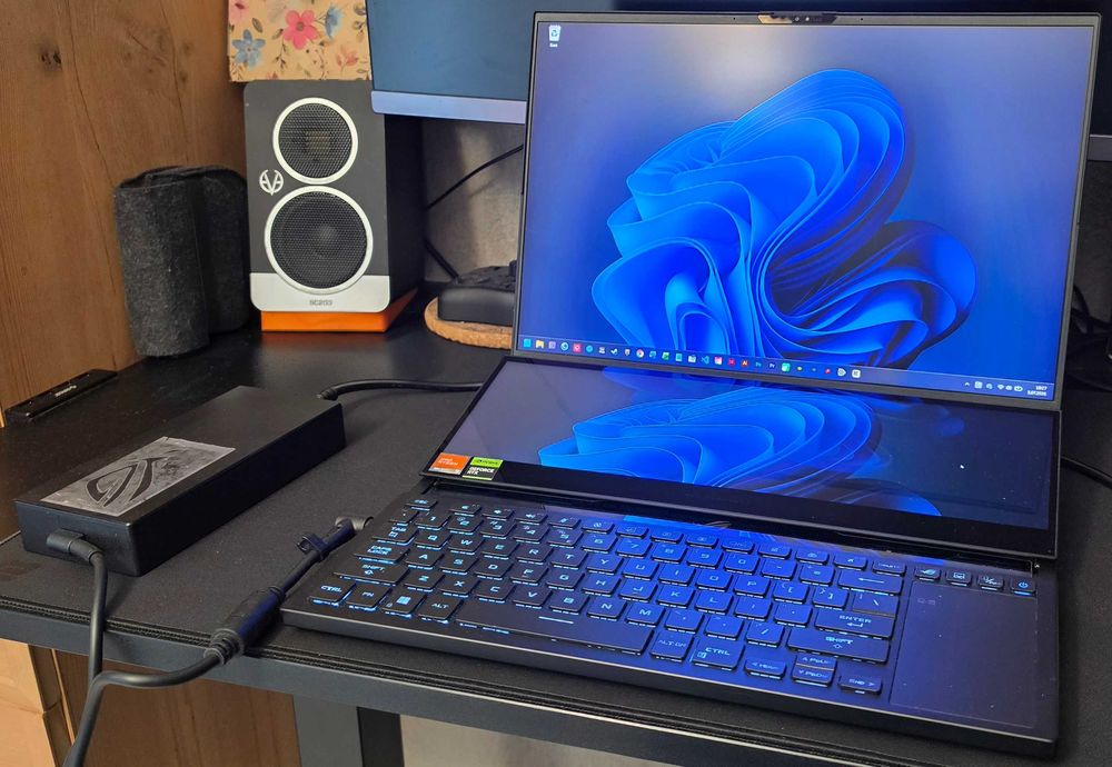 ASUS ROG Zephyrus Duo 16 2023 (GX650PY-NM014W) | R9 | RTX 4090 | 64GB | 4TB | 3x zasilacz + Plecak