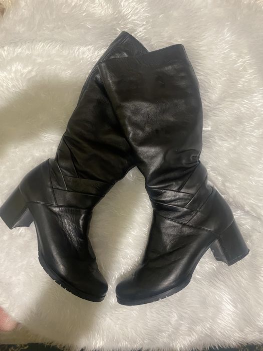 Шкіряні сапоги. Вдягали 1 раз