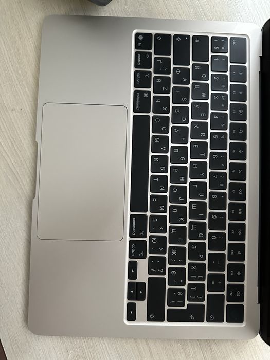Macbook Air M4 офіційний на гарантії