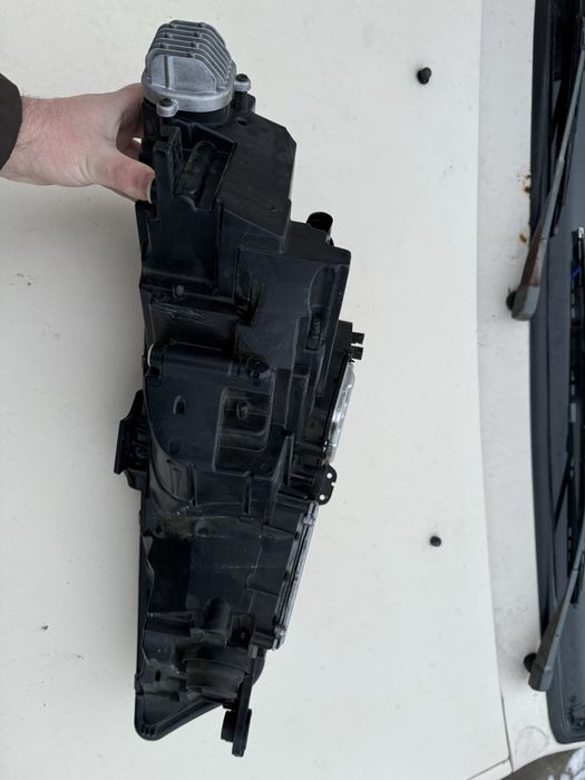 Фара фари audi a4 b9 2016-2019 права (2018) 8W0.941.034.B